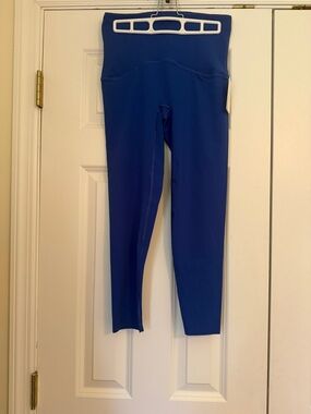 NWT SPANX Cerulean Blue Booty Boost 7/8 Leggings No front Inseam Size M